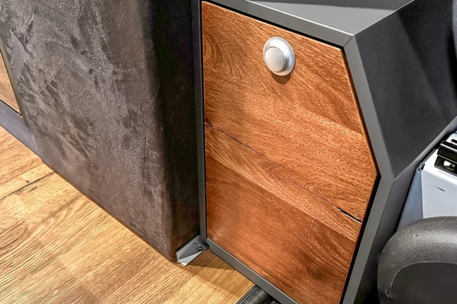 Schuhbox im VanEssa Camper