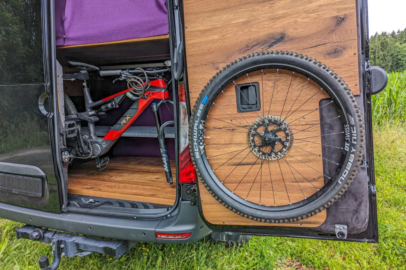 vanessa-camper-fahrradtraeger-inside